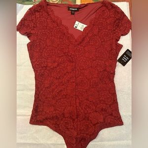 NWT Express Scallop V-Neck Lace Bodysuit